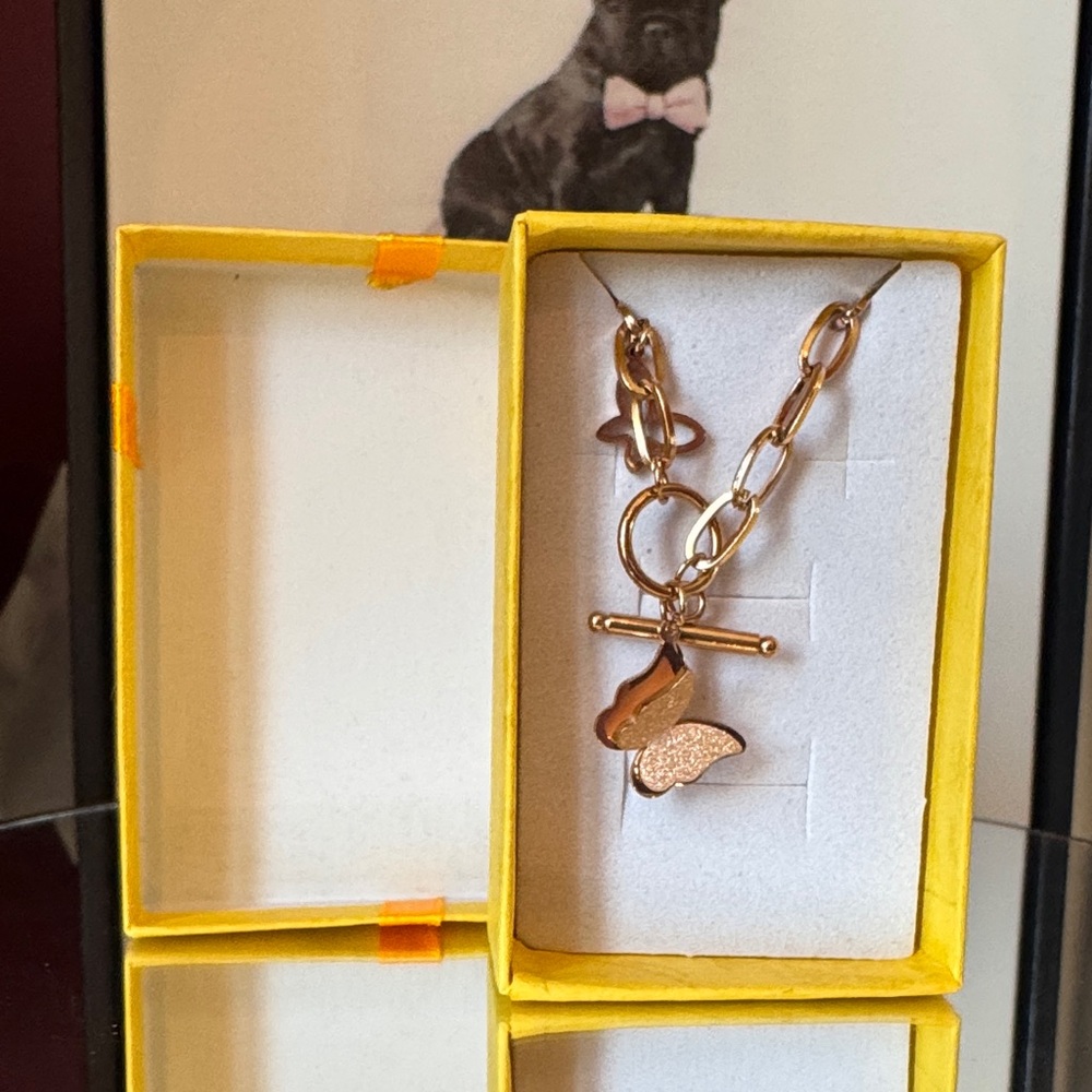 Gold Chain Bracelet with Butterfly Charm (NWOT)